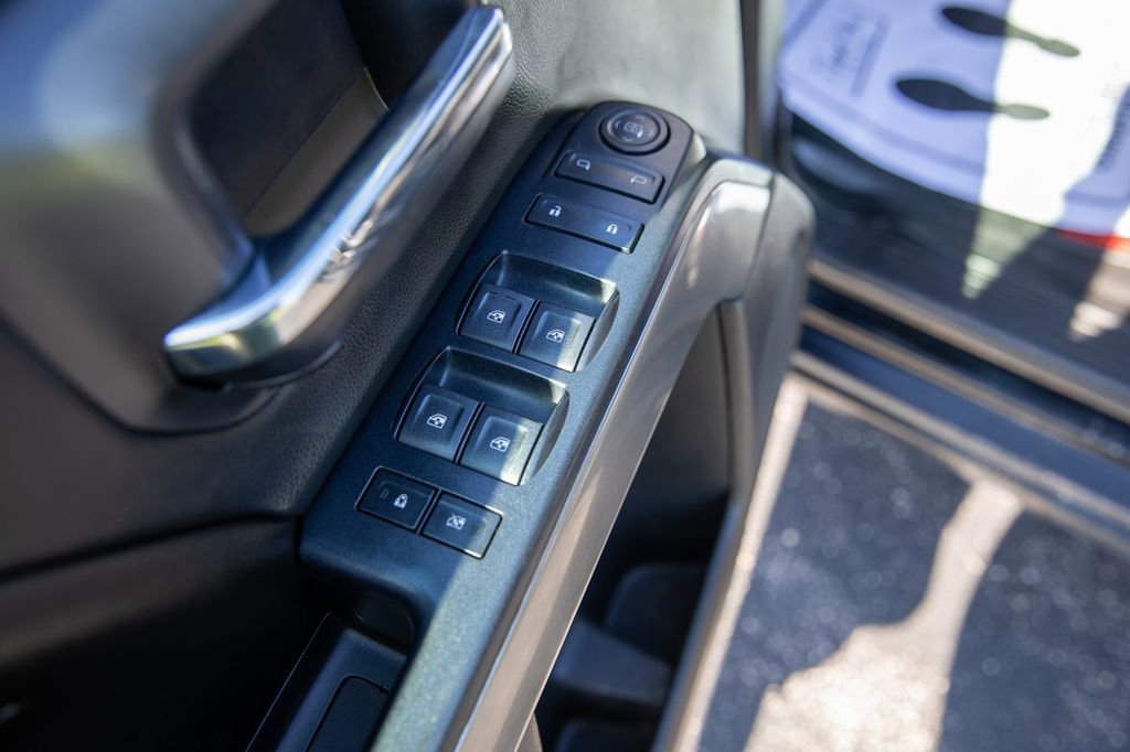 Used 2017 Chevrolet Silverado 1500 LT w/ True North Edition image 22