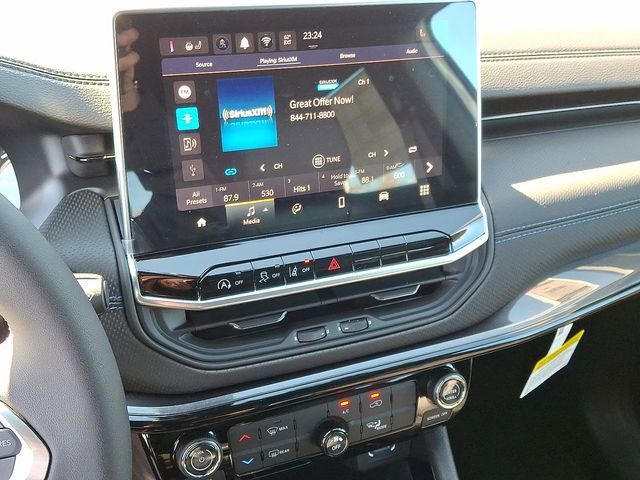 New 2026 Jeep Compass Latitude image 8