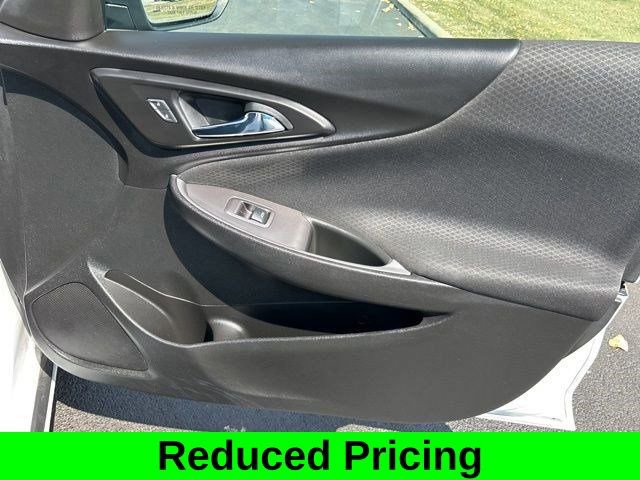 Used 2020 Chevrolet Malibu LS image 39