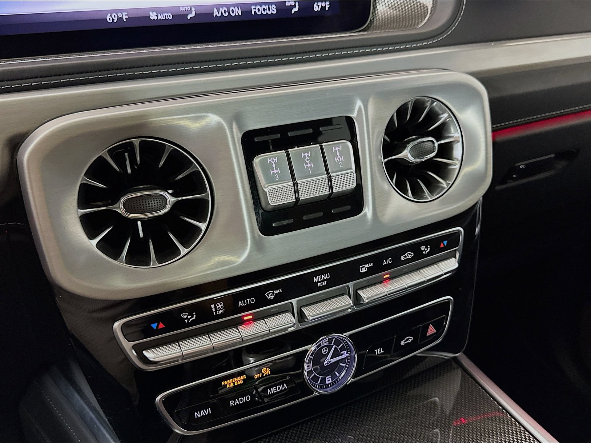 Used 2023 Mercedes-Benz G 550 image 16