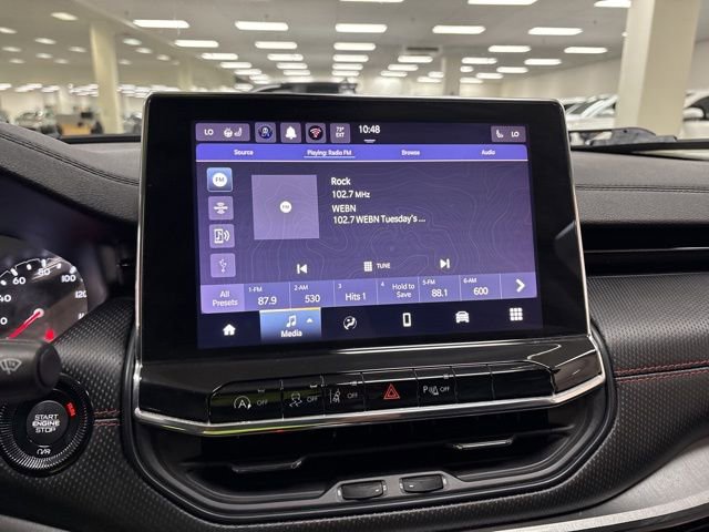 Used 2022 Jeep Compass Trailhawk w/ Trailhawk Convenience Group AWD/4WD image 18