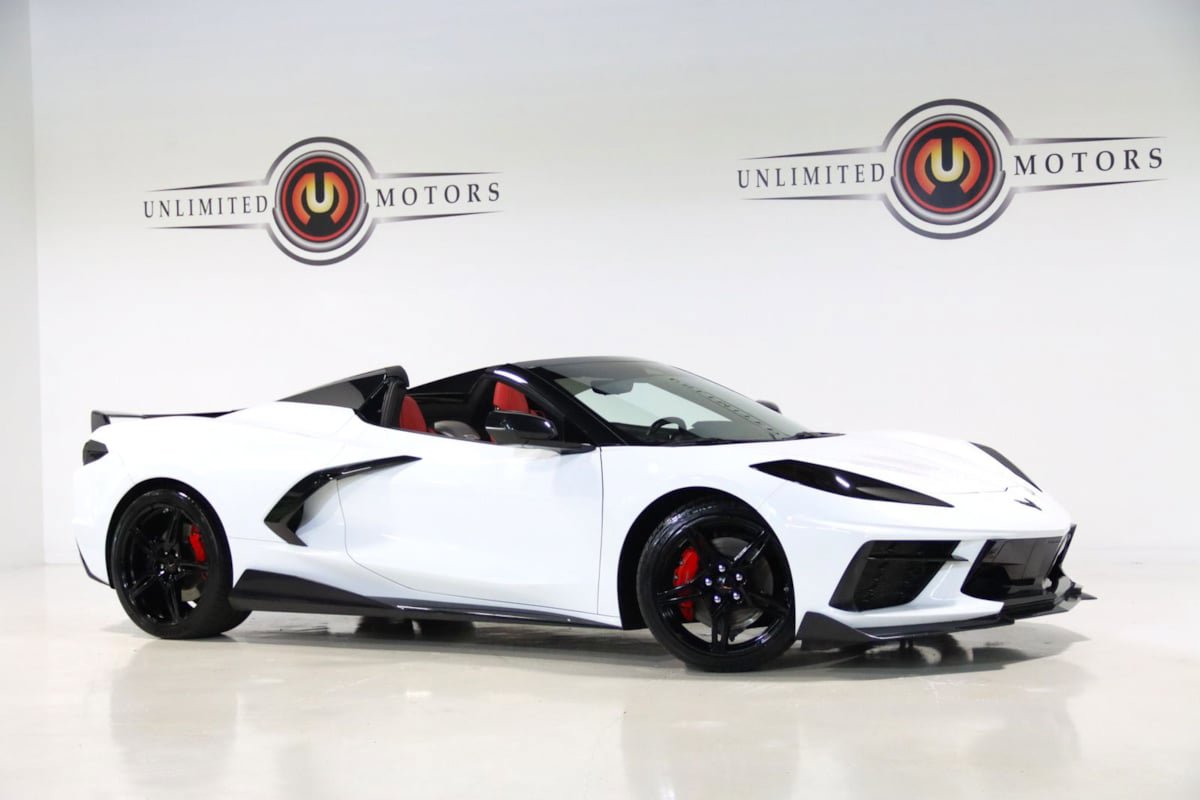 Used 2024 Chevrolet Corvette Stingray Premium Conv w/ Z51 Performance Package RWD image 7