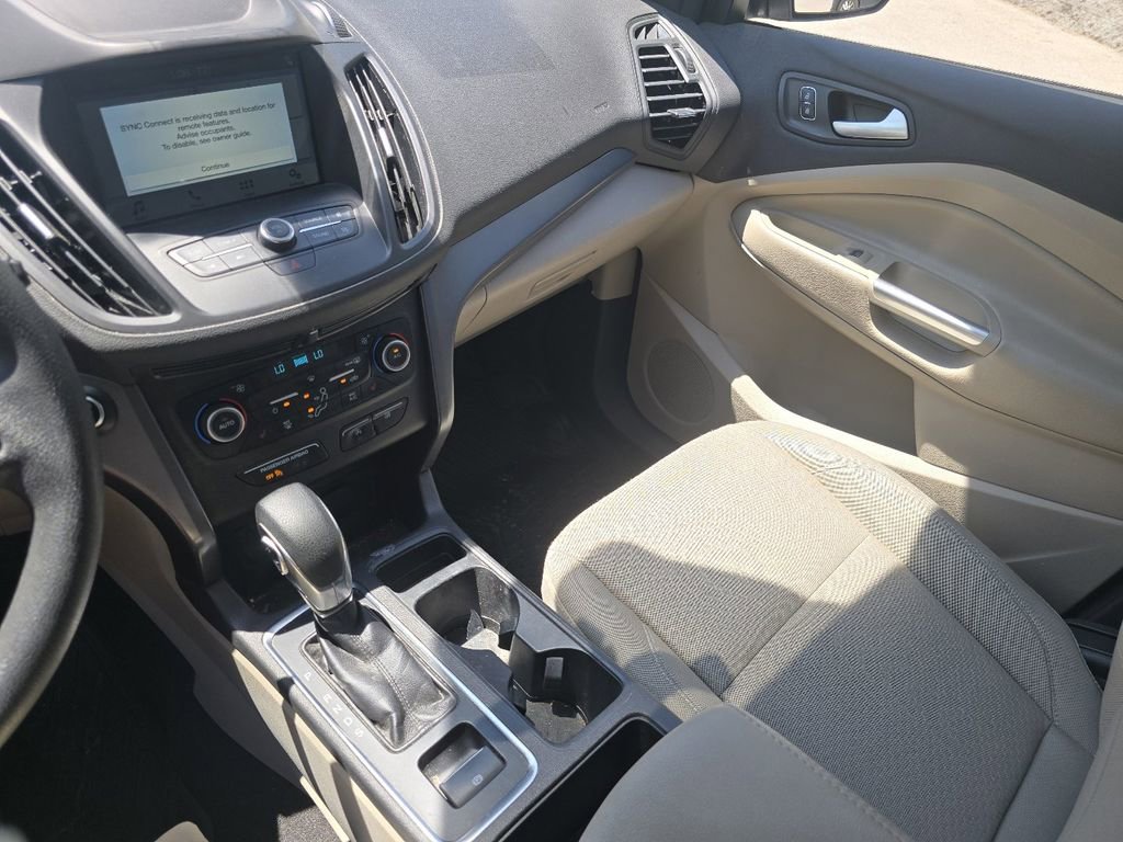 Used 2019 Ford Escape SE FWD image 27