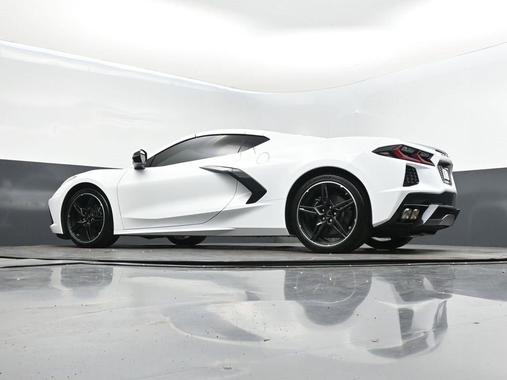 Used 2025 Chevrolet Corvette Stingray Coupe w/ 1LT image 36