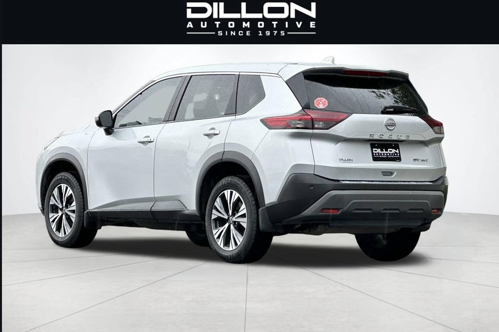 Used 2022 Nissan Rogue SV AWD/4WD image 6
