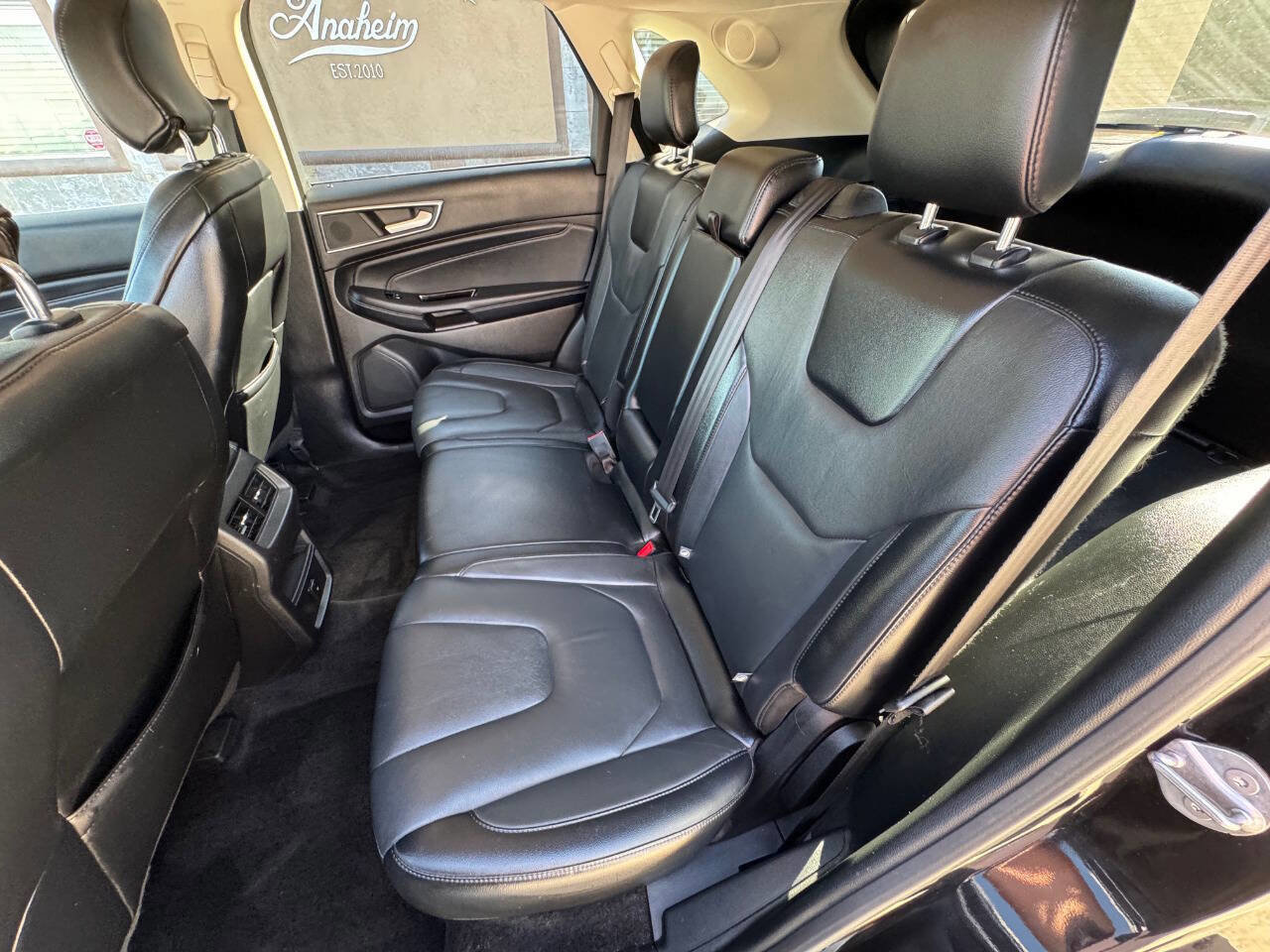 Used 2018 Ford Edge Titanium image 13