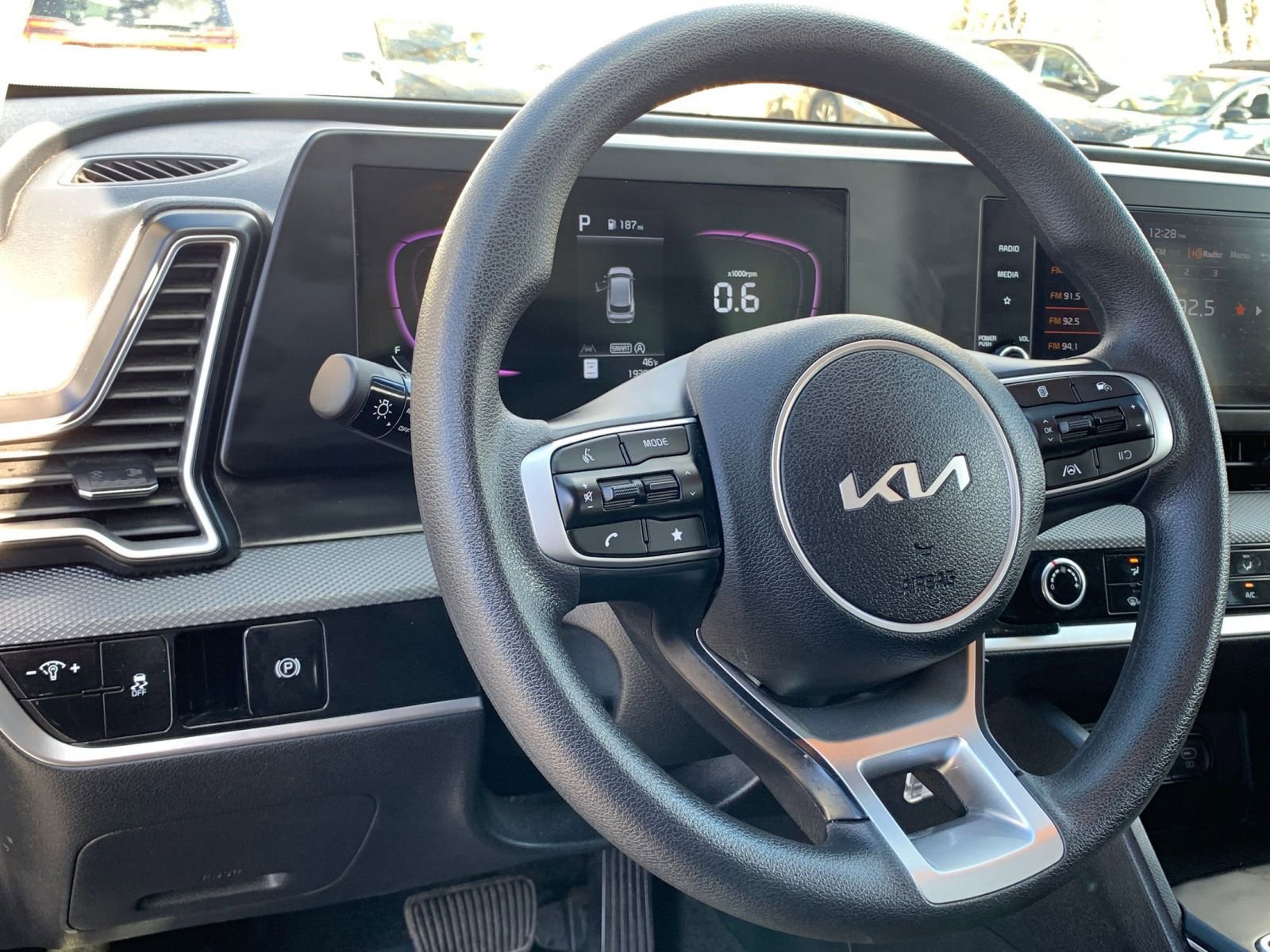 Used 2024 Kia Sportage LX image 33