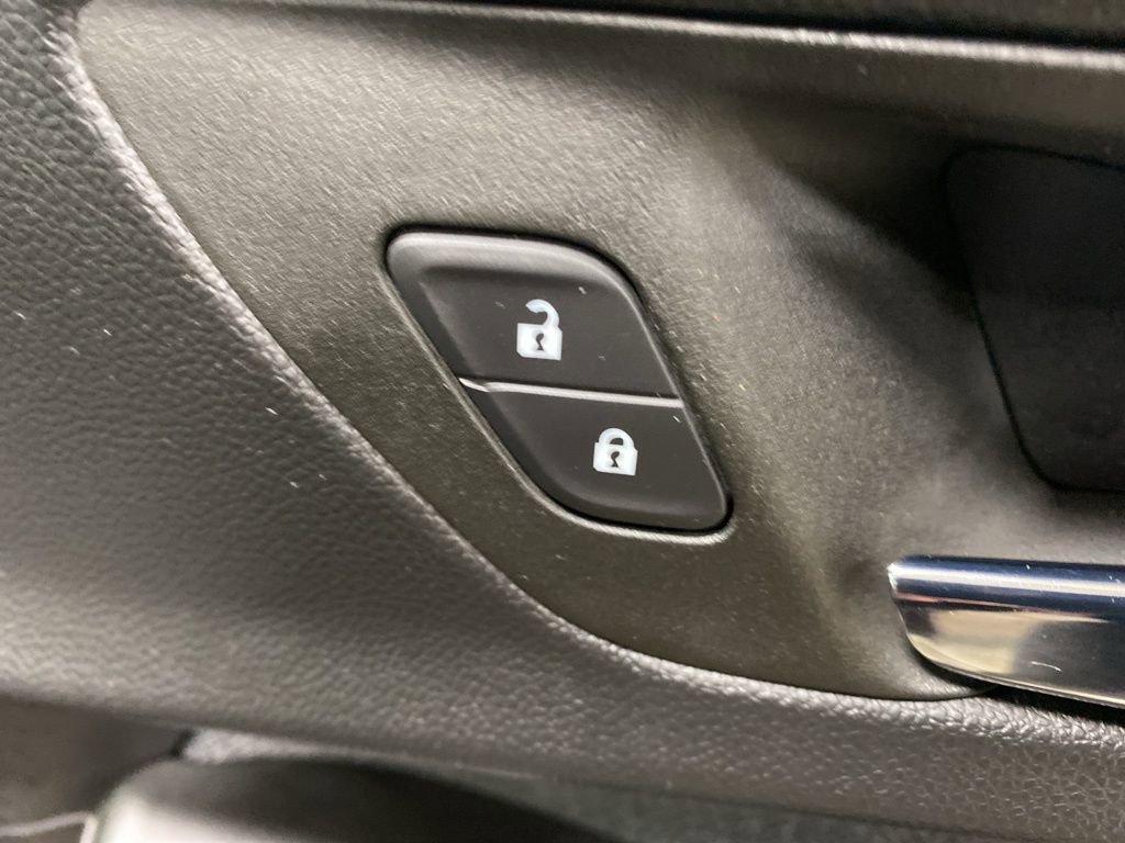 Used 2023 Chevrolet TrailBlazer LT image 18