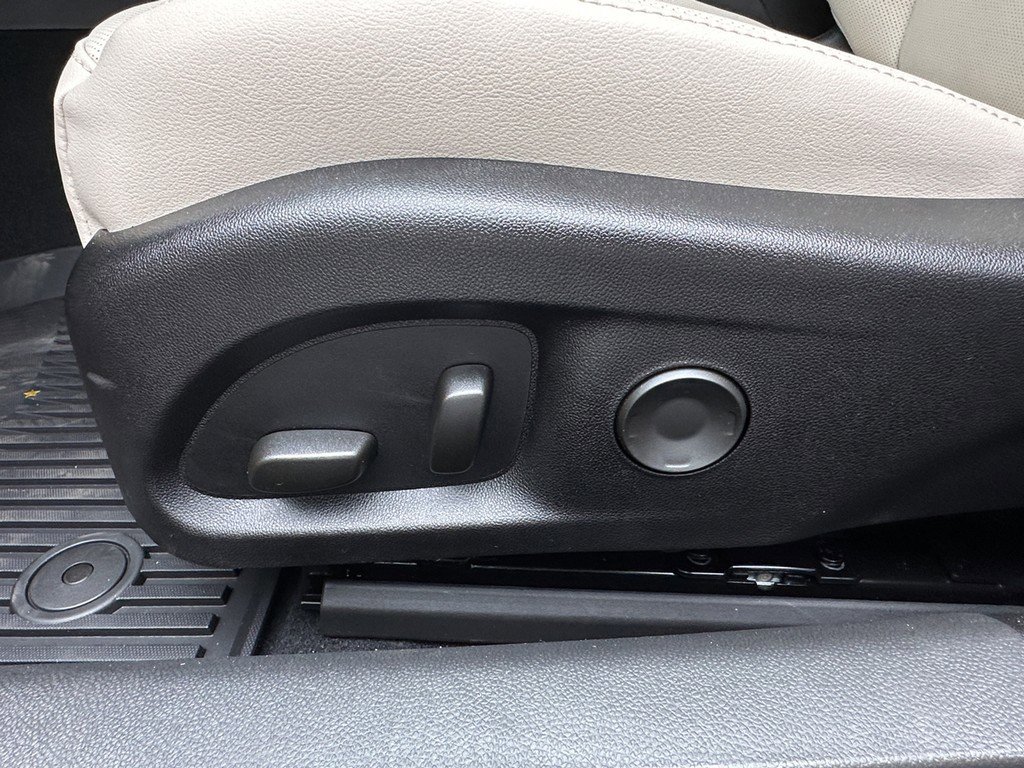 New 2026 Cadillac CT4 Premium Luxury image 17