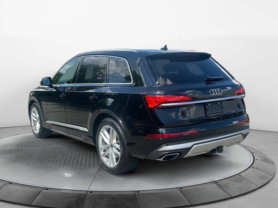 Used 2025 Audi Q7 3.0T Premium Plus w/ Premium Plus Package AWD/4WD image 5