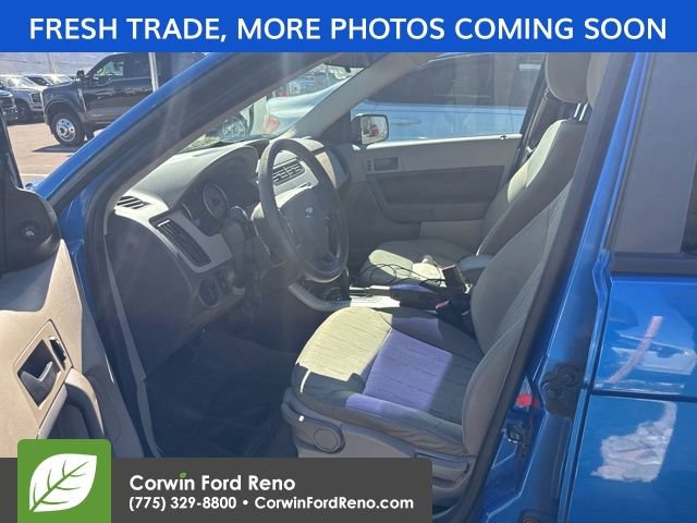 Used 2010 Ford Focus SE image 13