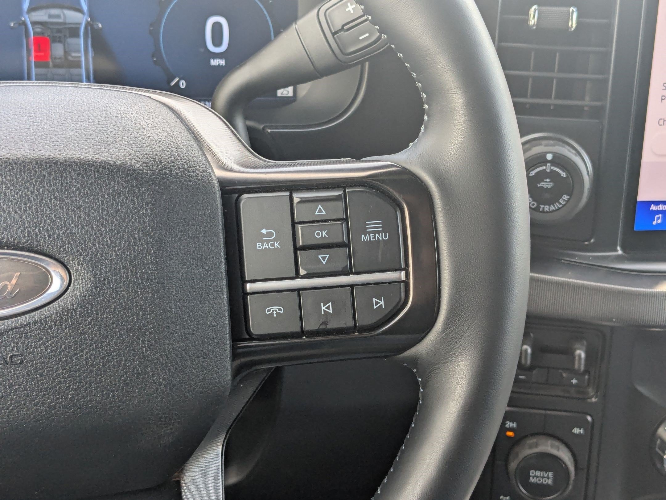 Used 2026 Ford F350 Platinum AWD/4WD image 21
