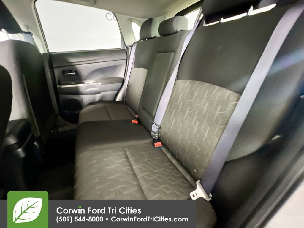 Used 2021 Mitsubishi Outlander Sport SE image 27