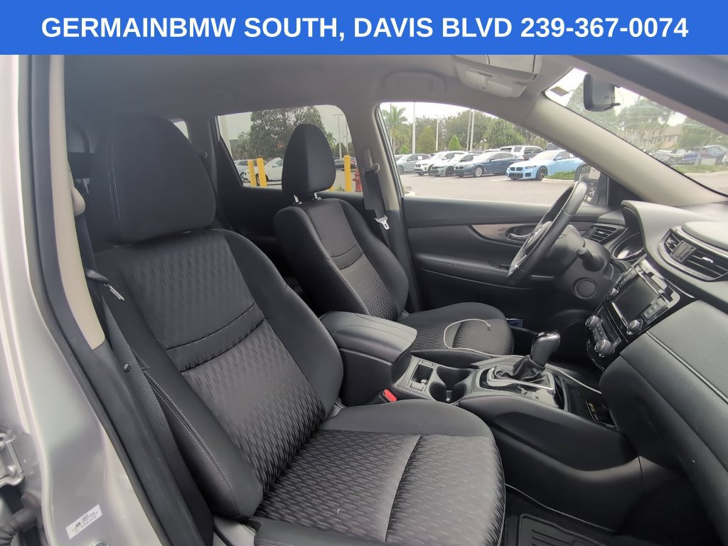 Used 2018 Nissan Rogue SV FWD image 14