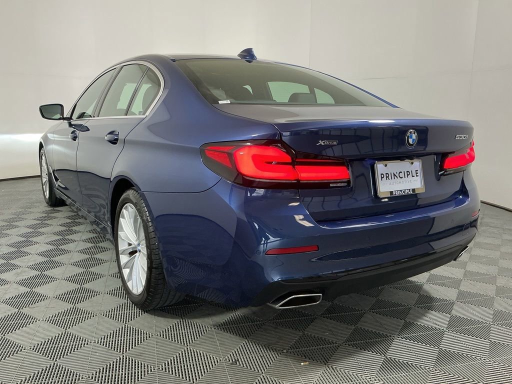Used 2023 BMW 530i xDrive w/ Premium Package AWD/4WD image 7