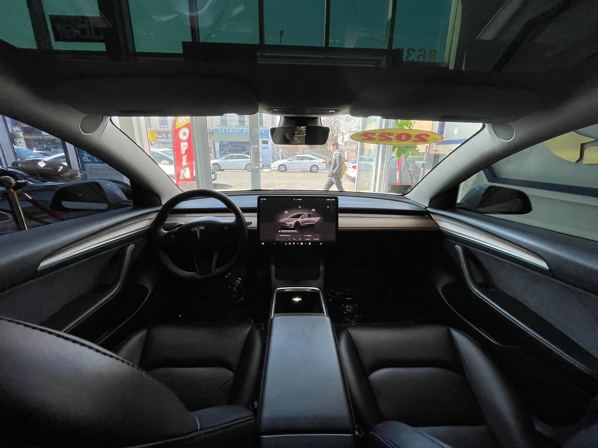 Used 2022 Tesla Model 3 Performance image 12