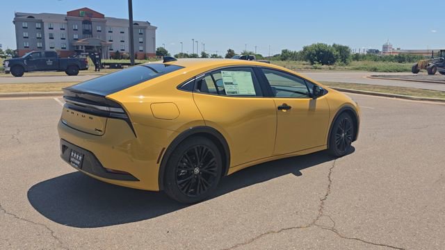 New 2026 Toyota Prius Plug-In Hybrid image 3