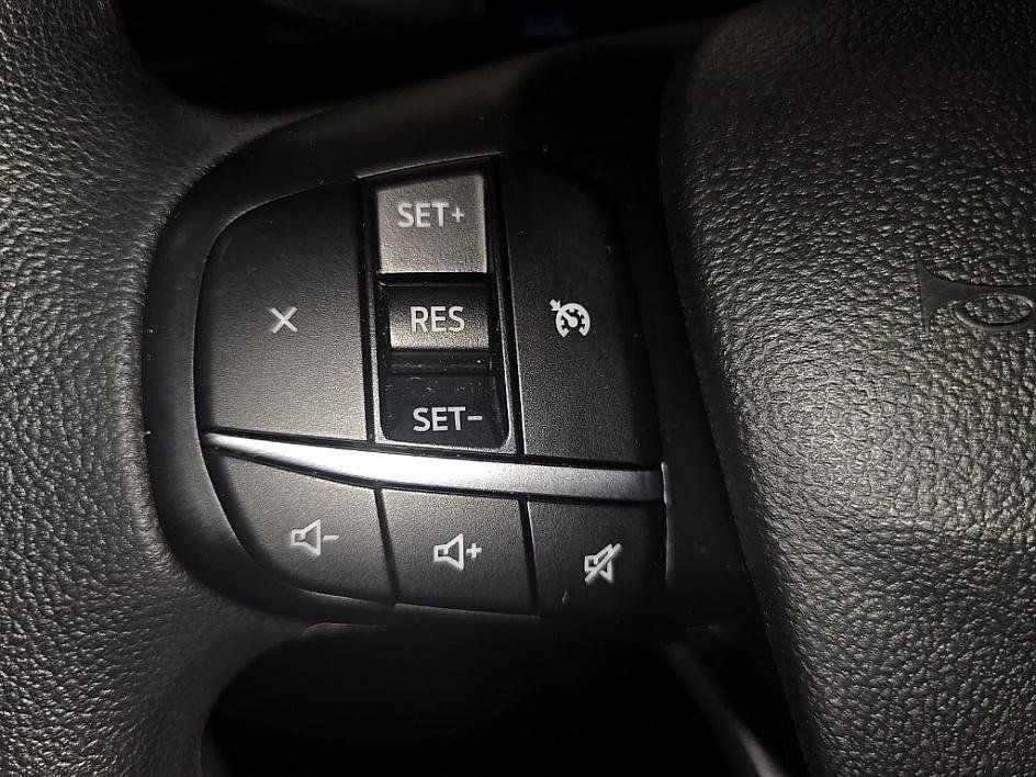 Used 2022 Ford Escape SE image 15
