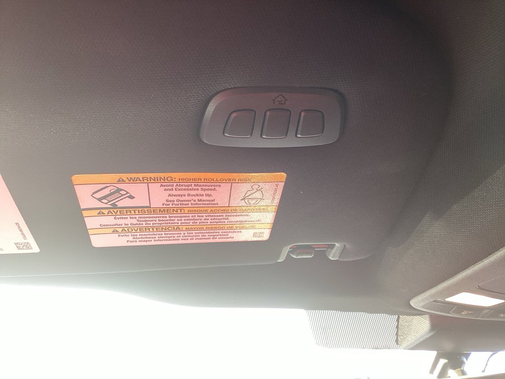 Used 2022 Ford F350 Platinum w/ Snow Plow Prep Package image 31