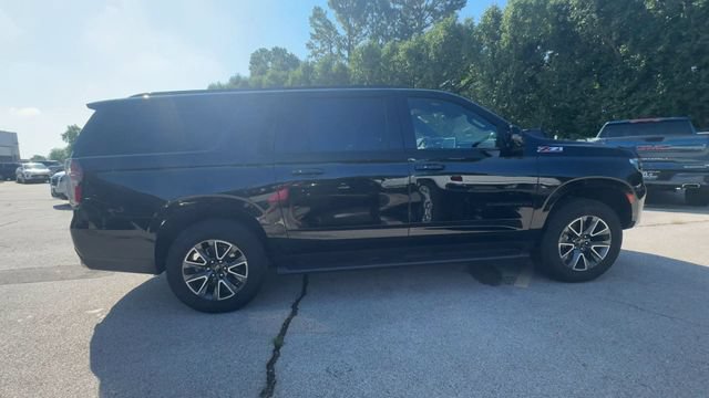 Used 2024 Chevrolet Suburban Z71 w/ Off-Road Capability Package AWD/4WD image 9
