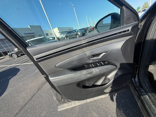 Used 2022 Hyundai Tucson Limited AWD/4WD image 15