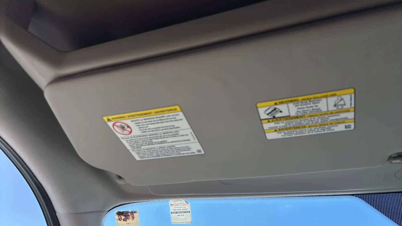Used 2020 Ford Transit 250 Medium Roof RWD image 15