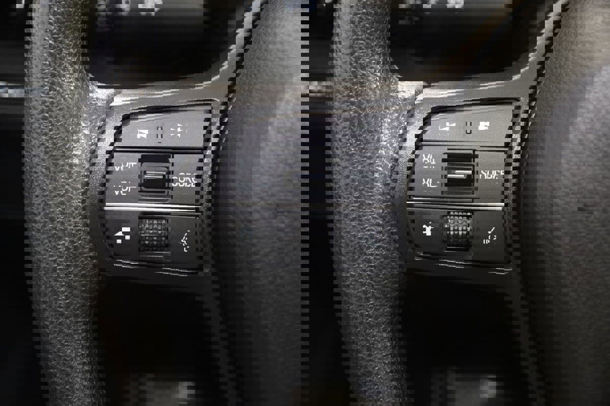 Used 2024 Honda CR-V EX image 30