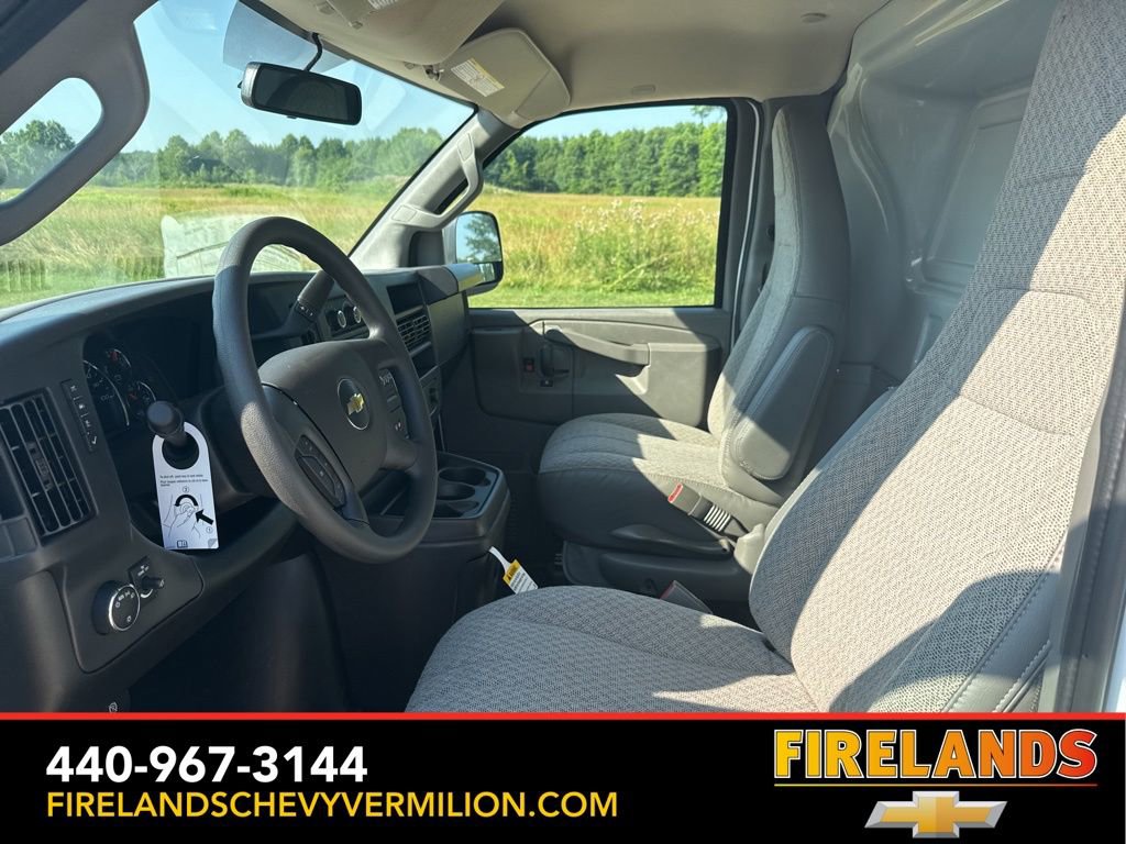 New 2025 Chevrolet Express 2500 w/ Driver Convenience Package video 2