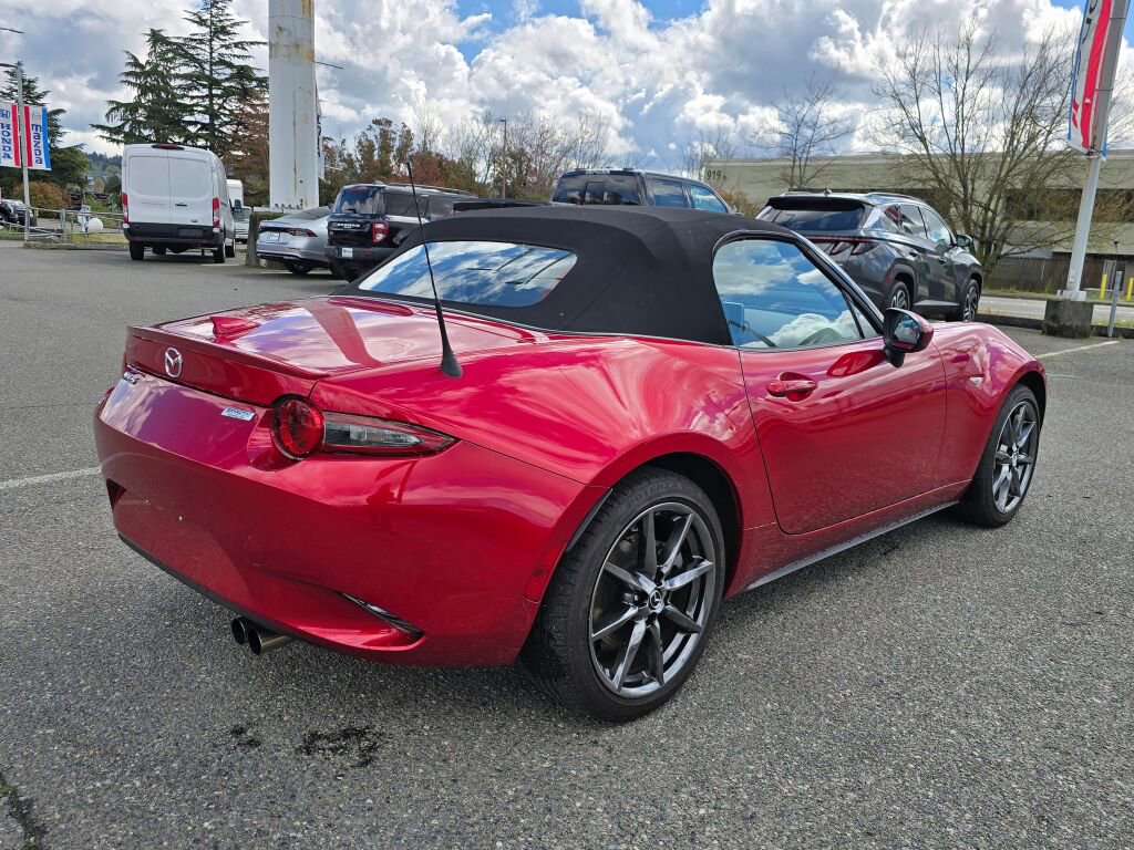 Used 2016 MAZDA MX-5 Miata Grand Touring RWD image 5