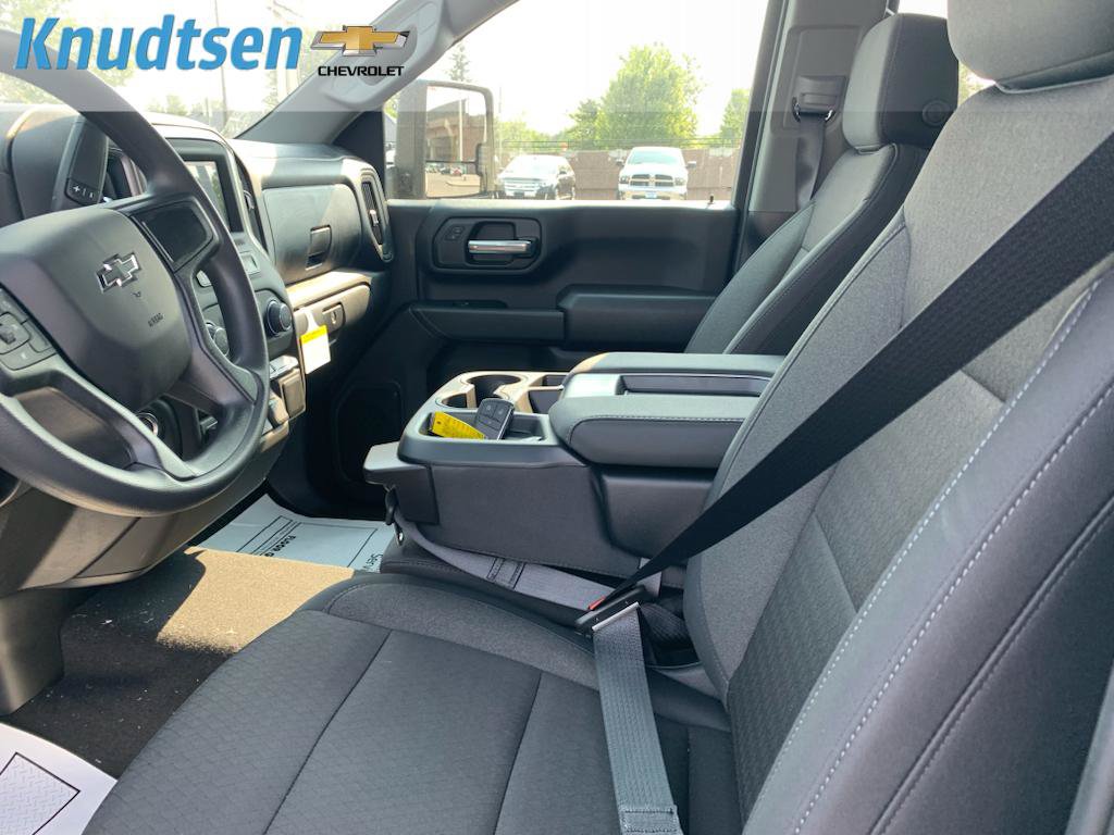New 2026 Chevrolet Silverado 2500 Custom w/ Custom Blackout Package AWD/4WD image 19