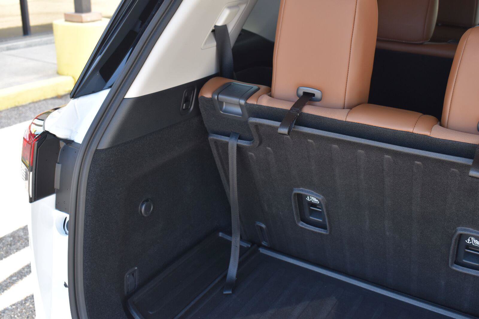 Used 2025 Nissan Pathfinder Platinum w/ Cargo Package FWD image 61