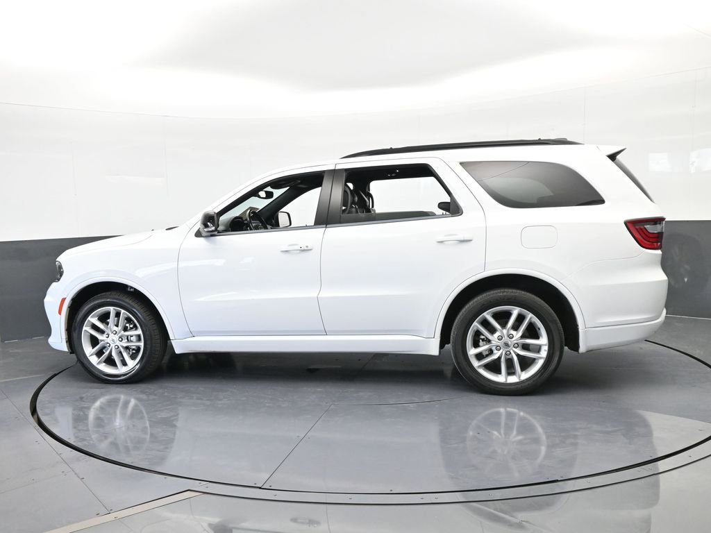 Used 2023 Dodge Durango GT image 3