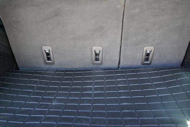 Used 2023 Chevrolet Tahoe High Country AWD/4WD image 10