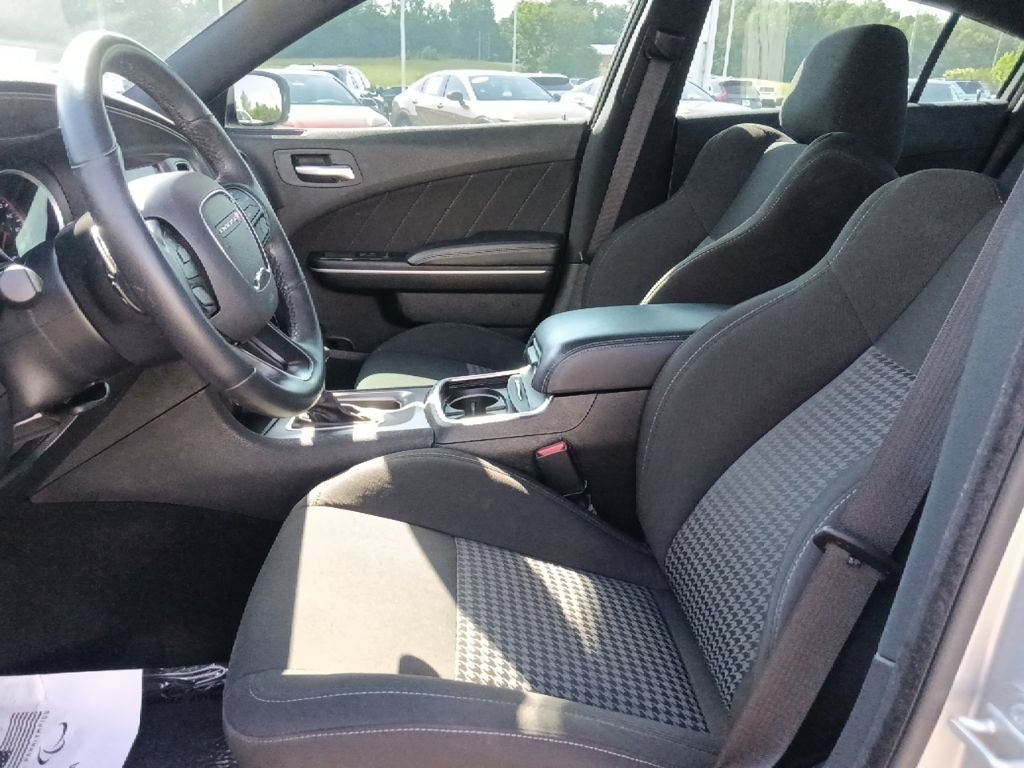 Used 2023 Dodge Charger Scat Pack RWD image 15