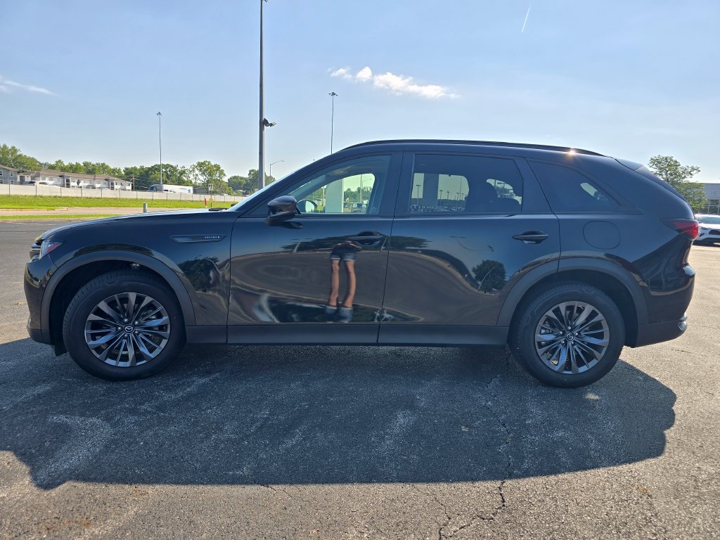 Used 2025 MAZDA CX-70 3.3 Turbo w/ Preferred Package AWD/4WD image 13