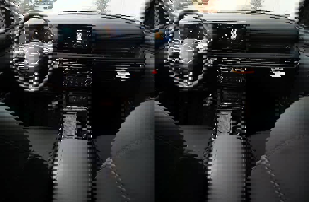 New 2026 Hyundai Tucson Limited image 8