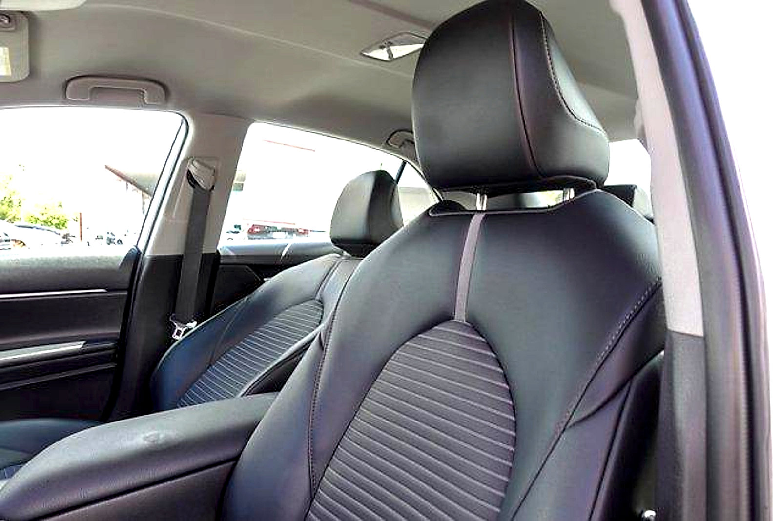 Certified 2023 Toyota Camry SE FWD image 10