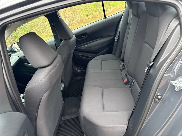Used 2025 Toyota Corolla LE FWD image 19