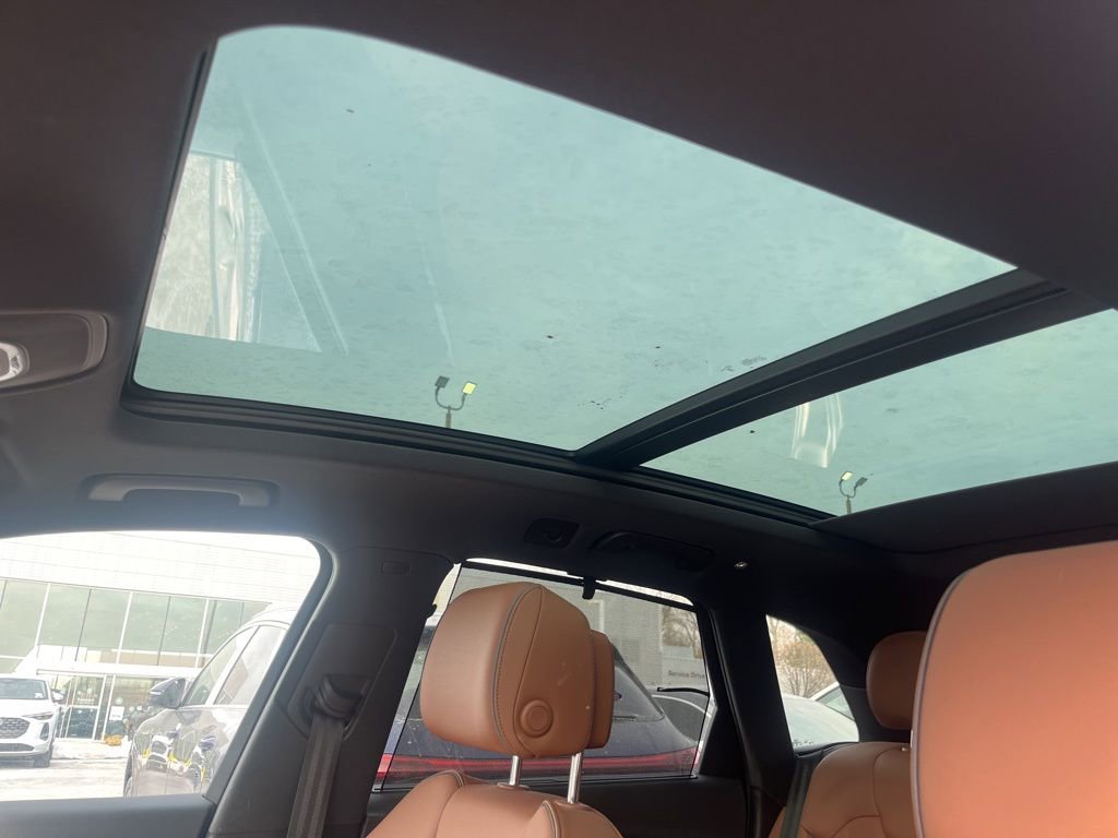 Used 2025 Audi Q5 2.0T Premium Plus image 15