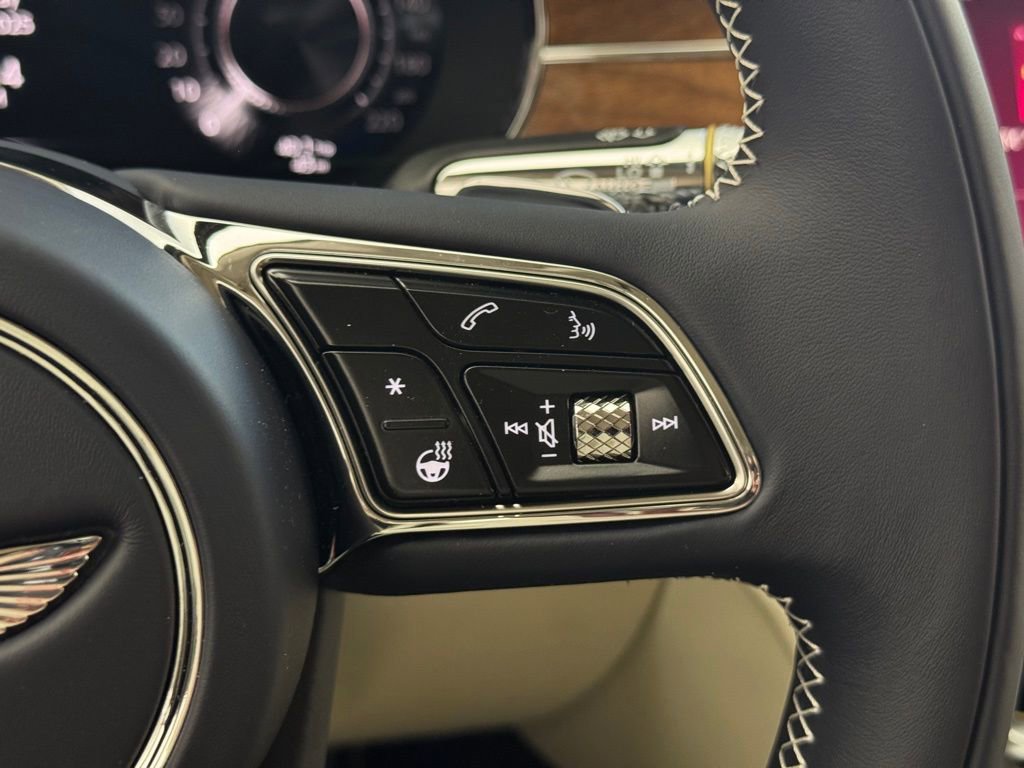 New 2026 Bentley Flying Spur Azure image 37