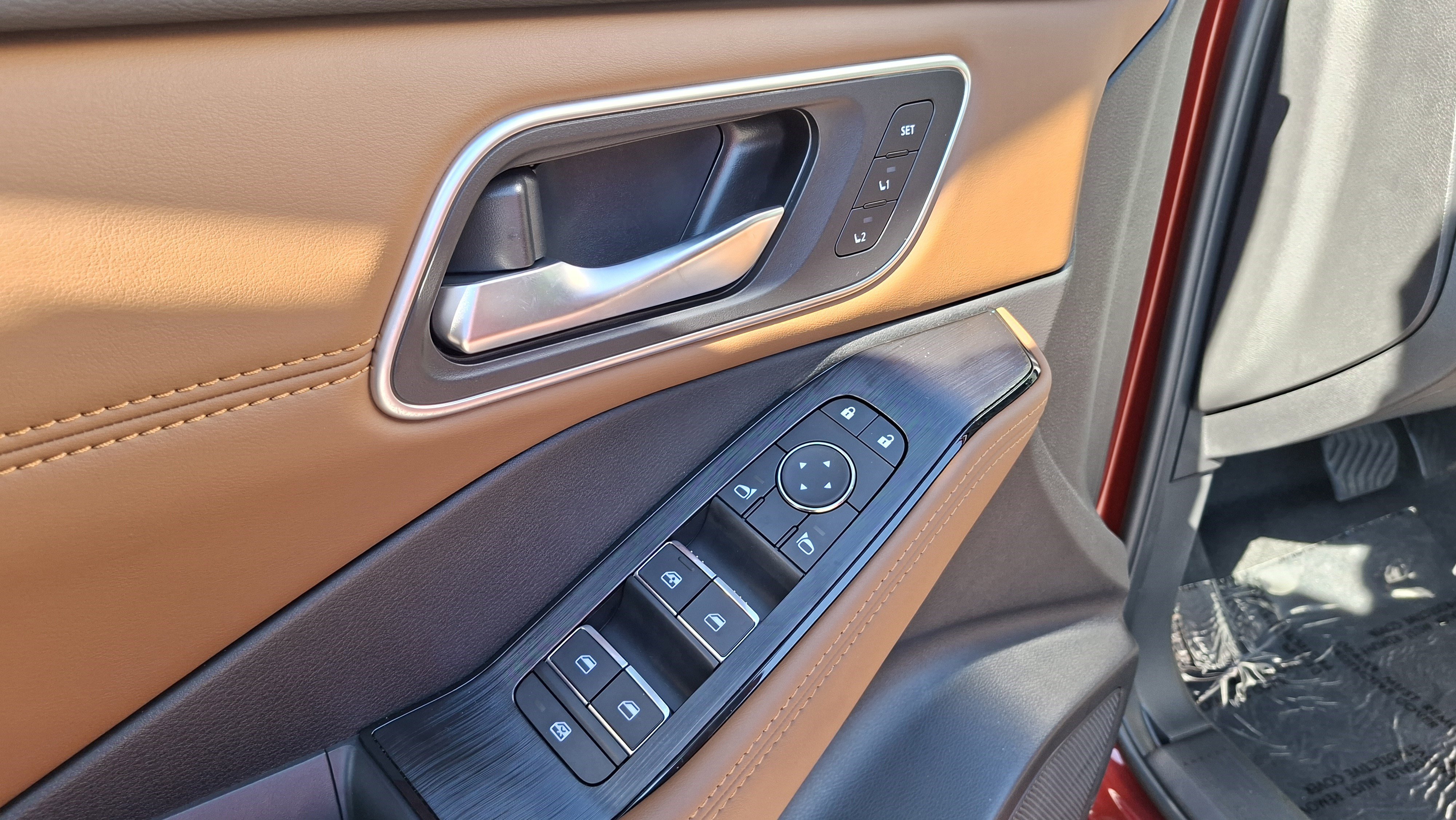 New 2026 Nissan Rogue Platinum image 12