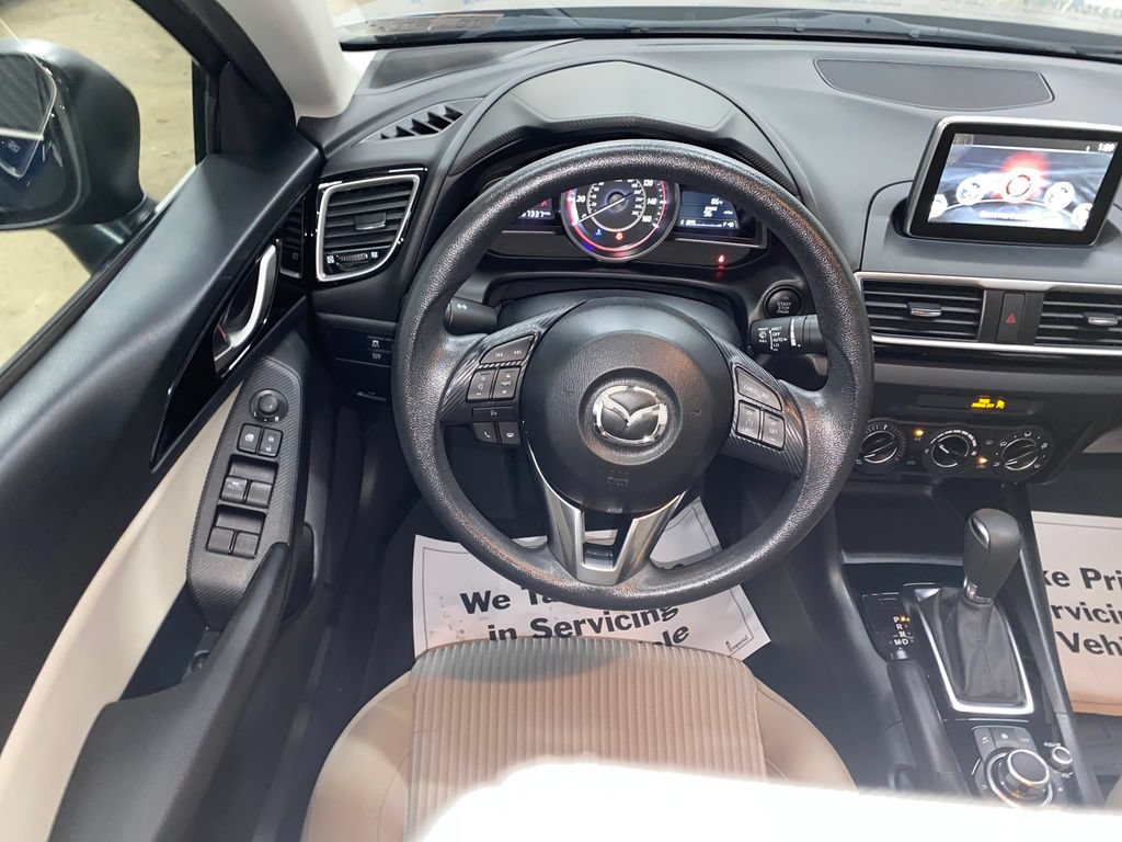 Used 2016 MAZDA MAZDA3 i Sport w/ Preferred Equipment Package FWD image 23