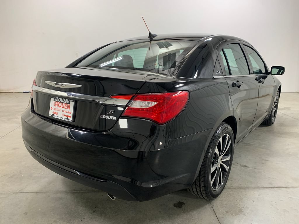 Used 2014 Chrysler 200 Touring w/ 200 S Group FWD image 8