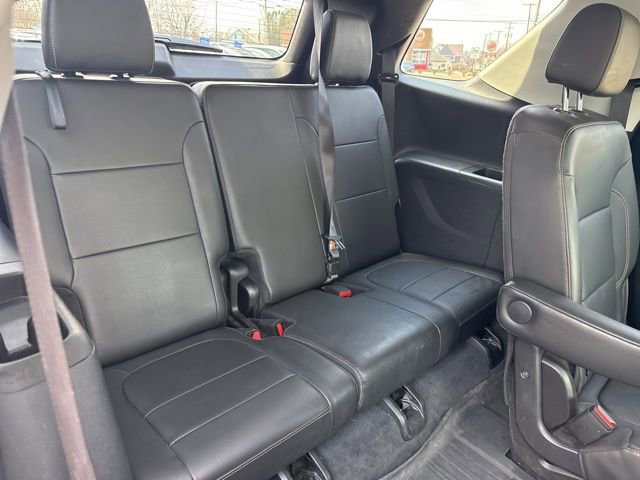 Used 2020 Chevrolet Traverse RS image 45