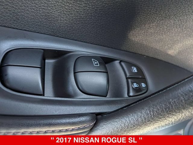 Used 2017 Nissan Rogue SL w/ SL Premium Package AWD/4WD image 12