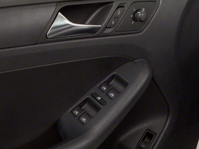 Used 2013 Volkswagen Jetta S FWD image 17