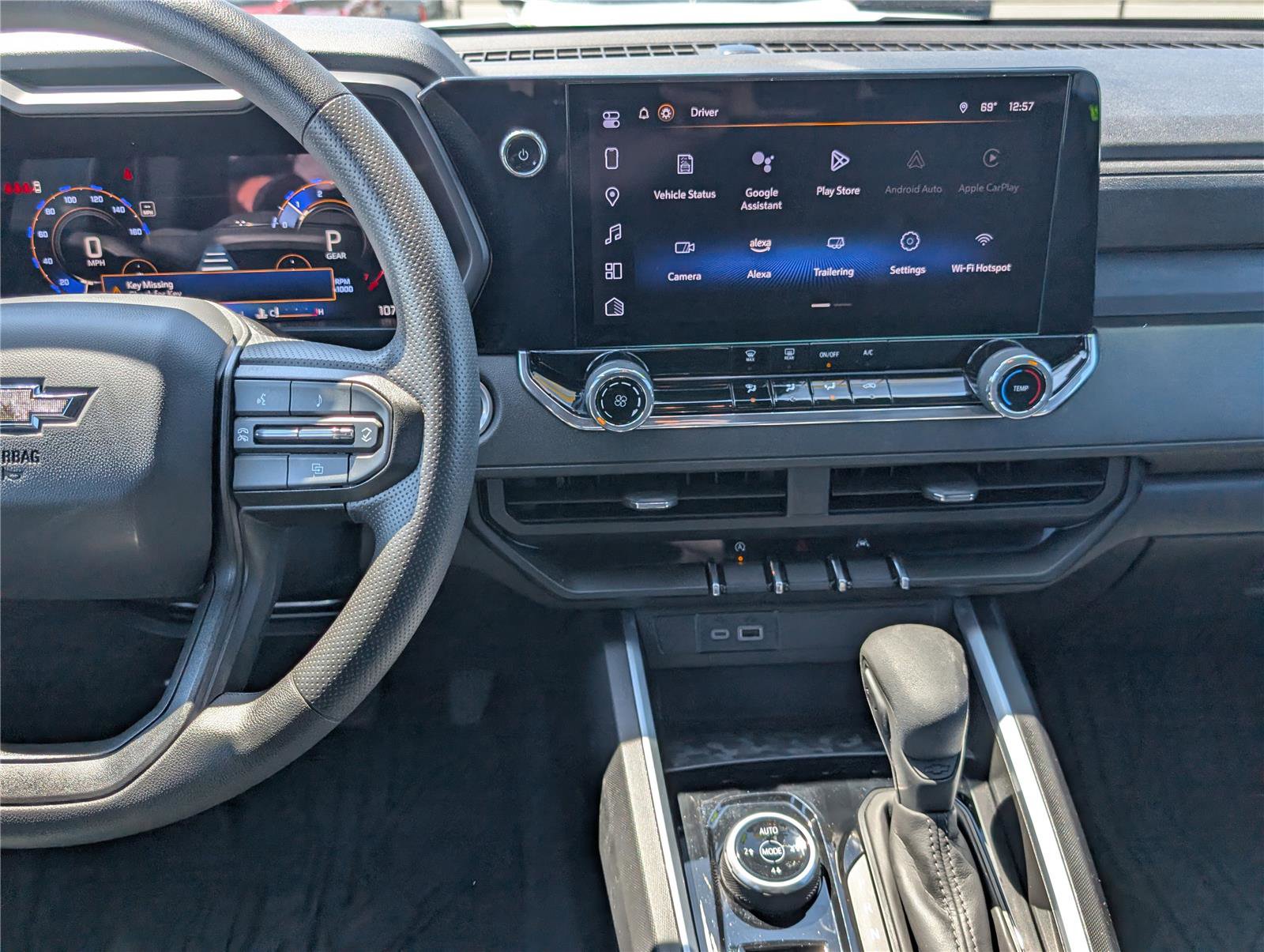 Used 2024 Chevrolet Colorado Trail Boss w/ Technology Package image 17