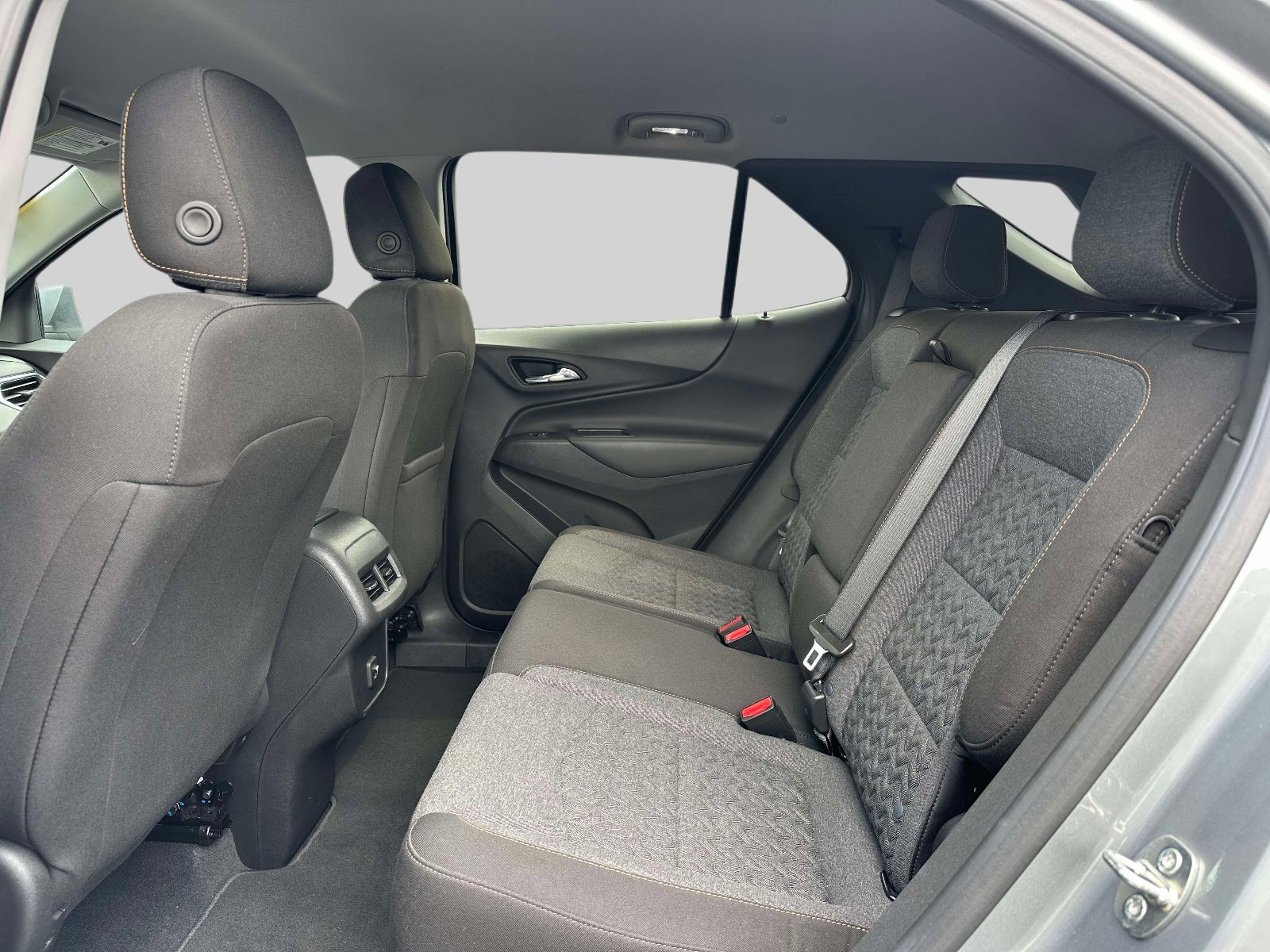 Used 2023 Chevrolet Equinox LT AWD/4WD image 11
