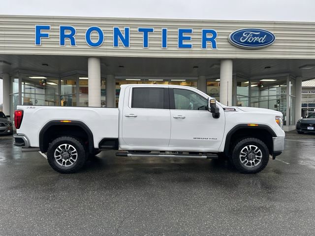 Used 2023 GMC Sierra 3500 SLT image 2