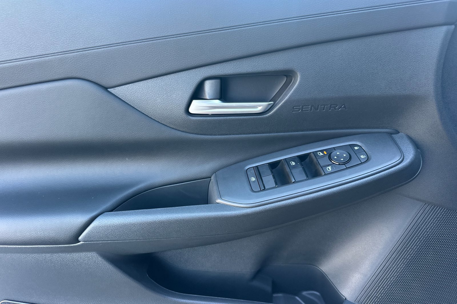 New 2027 Nissan Sentra SV FWD image 12